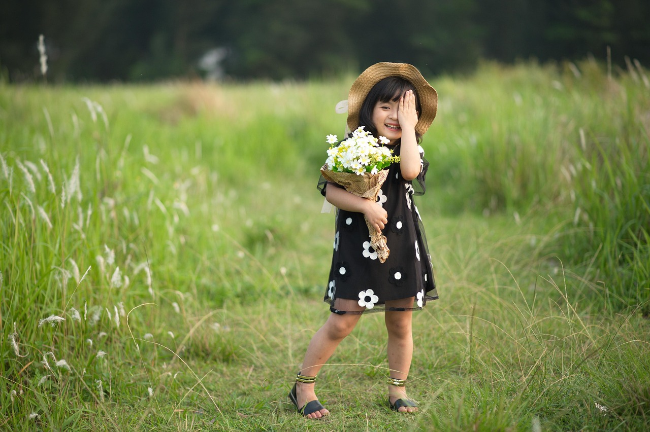 girl in a hat