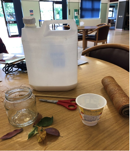 Autumn tealight equipment